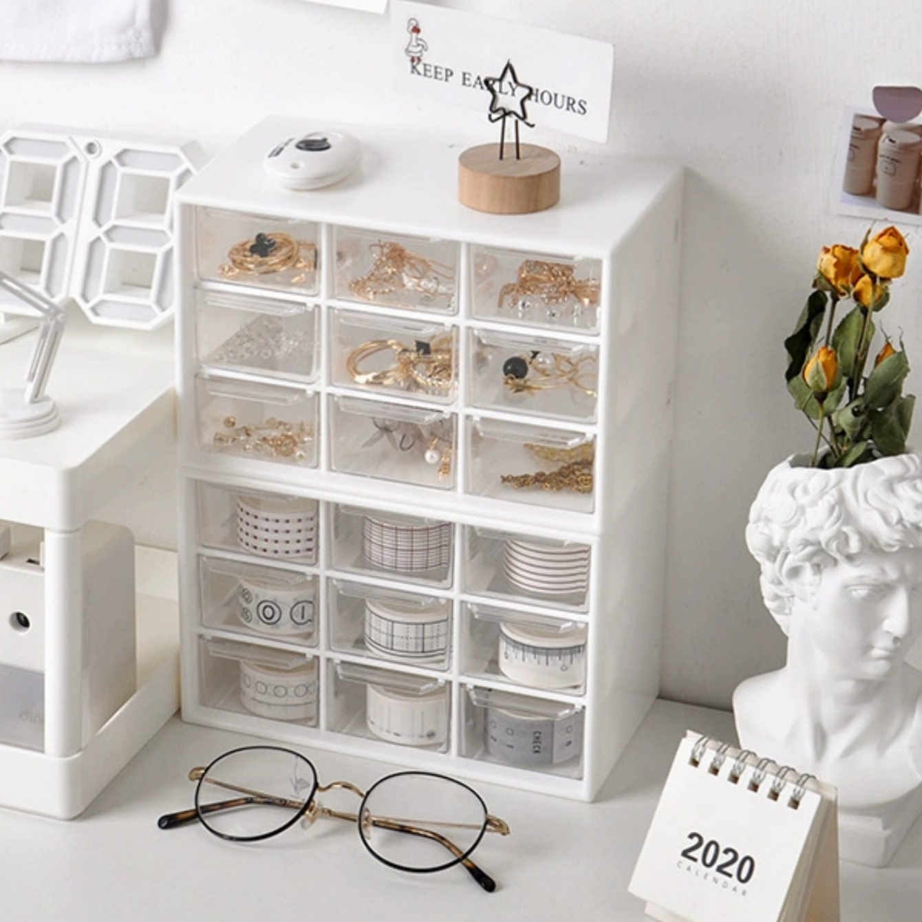 Bead Material Storage Box. The - Beauty Makeup Desk recension och pris